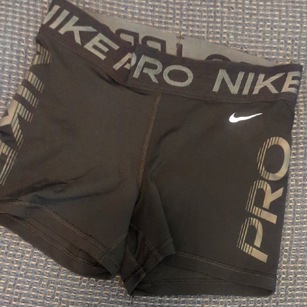 Nike Pro 3" Short